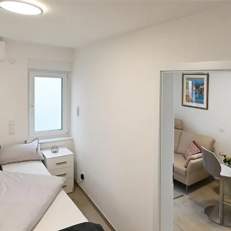 Apartment Uhl Kleines & Kleine Oase