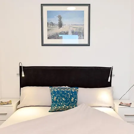 Uhl Kleines & Kleine Oase 公寓 *